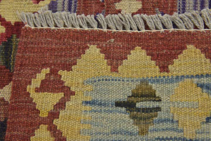 5' 2 x 6' 4 Hand Woven Kilim Maymana Wool Rug