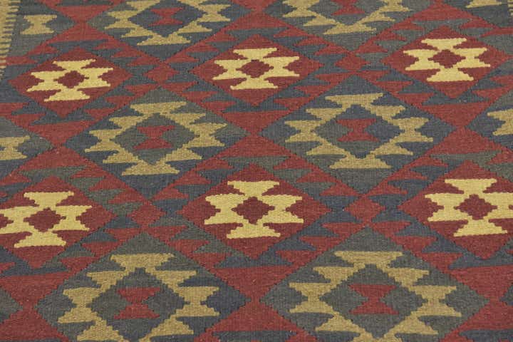 5' x 8' 6 Hand Woven Kilim Maymana Wool Rug