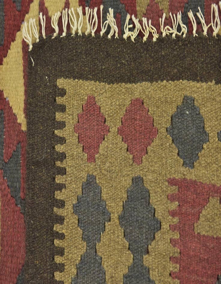 Detail image of 5' 2 x 8' 2  Hand Woven Kilim Maymana Wool Rug