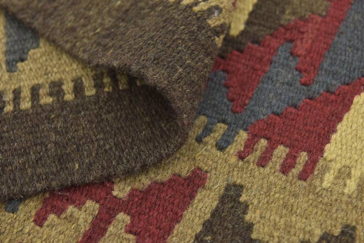Detail image of 5' 3 x 8' 3 Hand Woven Kilim Maymana Wool Rug