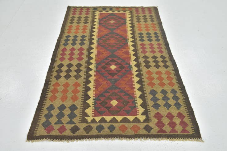 Detail image of 3' 6 x 6' Hand Woven Kilim Maymana Wool Rug