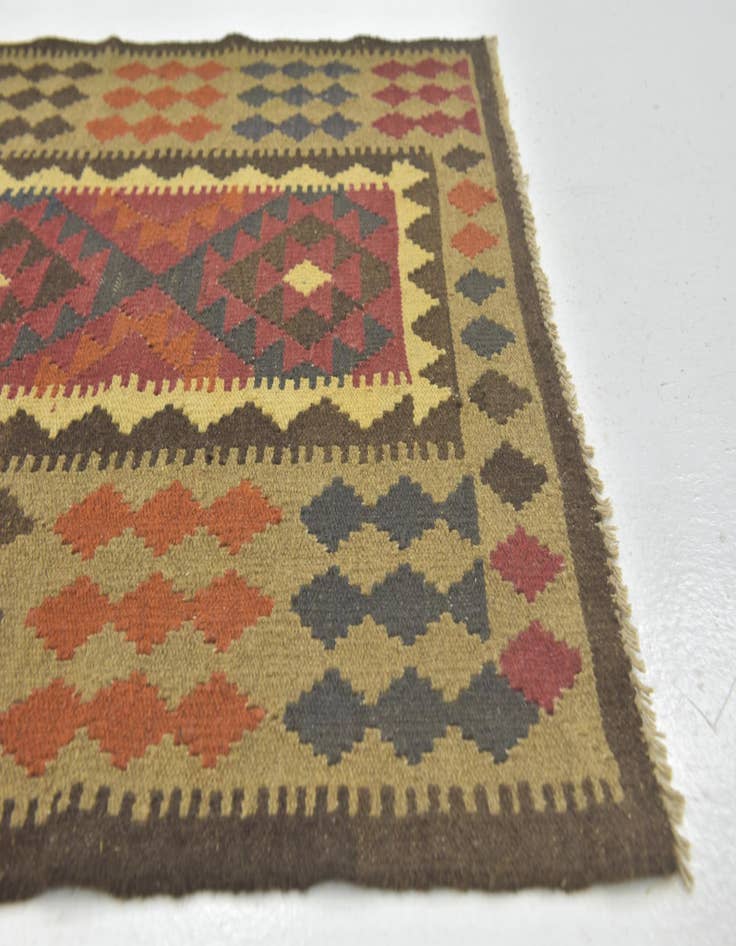 Detail image of 3' 6 x 6' Hand Woven Kilim Maymana Wool Rug