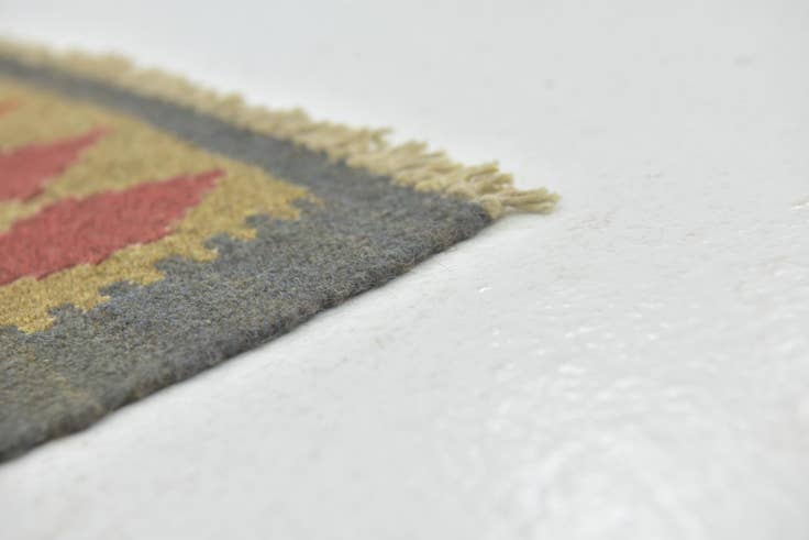 Detail image of 3' 2 x 4' 10 Hand Woven Kilim Maymana Wool Rug