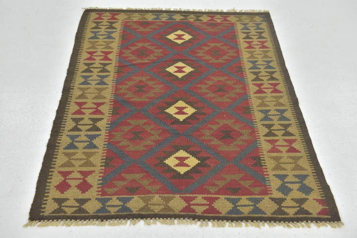 Detail image of 3' 4 x 4' 10 Hand Woven Kilim Maymana Wool Rug