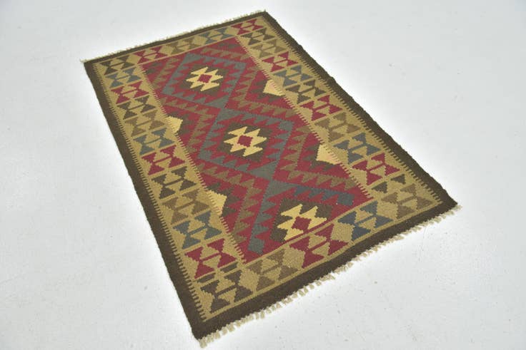 Detail image of 3' 4 x 4' 10 Hand Woven Kilim Maymana Wool Rug