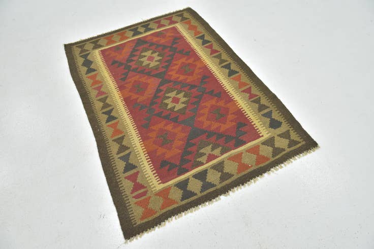 Detail image of 3' 5 x 4' 10 Hand Woven Kilim Maymana Wool Rug