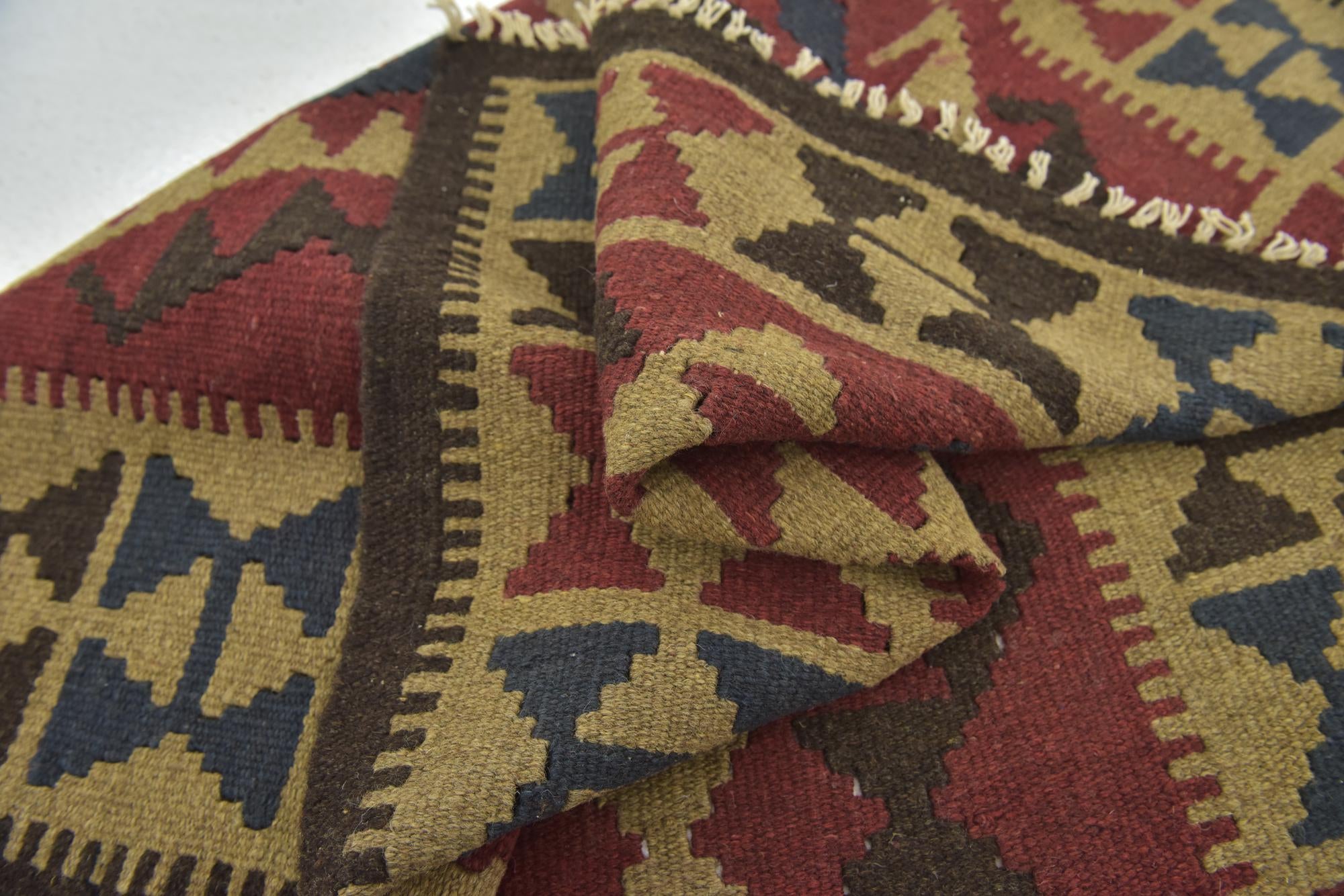 3' 4 x 5' Hand Woven Kilim Maymana Wool Rug