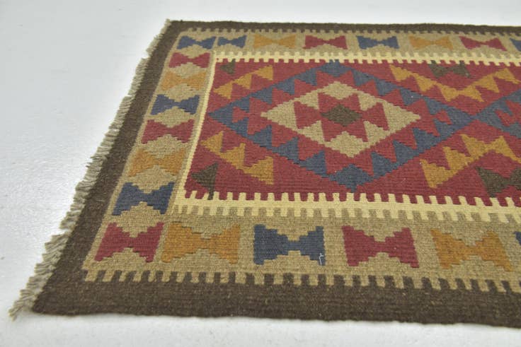 Detail image of 2' 8 x 4' 2 Hand Woven Kilim Maymana Wool Rug