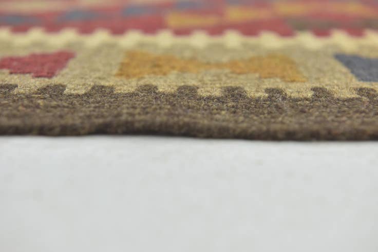 Detail image of 2' 8 x 4' 2 Hand Woven Kilim Maymana Wool Rug