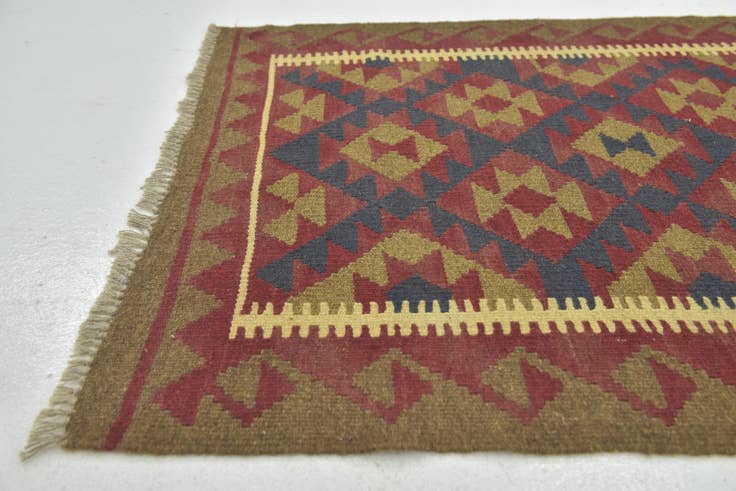 Detail image of 2' 9 x 4' 3 Hand Woven Kilim Maymana Wool Rug