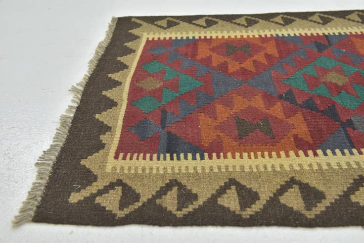 Detail image of 2' 7 x 4' 4 Hand Woven Kilim Maymana Wool Rug