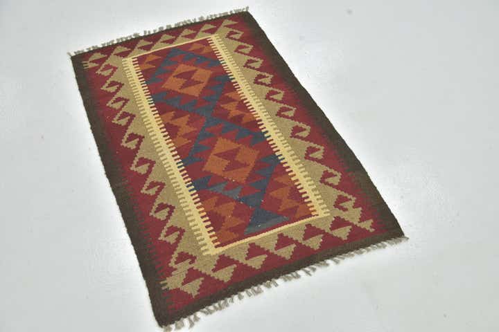2' 9 x 4' Hand Woven Kilim Maymana Wool Rug