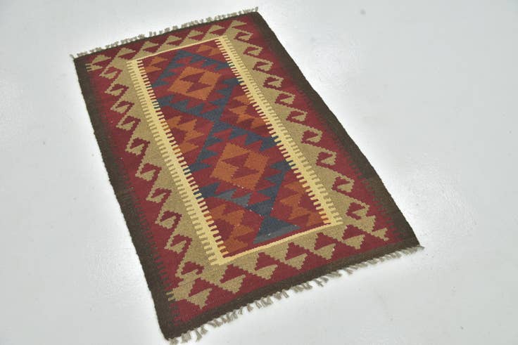 Detail image of 2' 9 x 4' Hand Woven Kilim Maymana Wool Rug