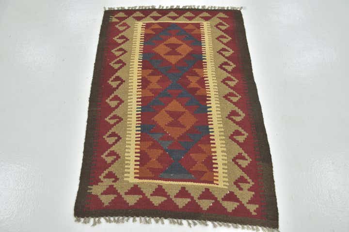 2' 9 x 4' Hand Woven Kilim Maymana Wool Rug