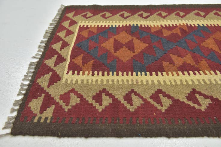 Detail image of 2' 9 x 4' Hand Woven Kilim Maymana Wool Rug