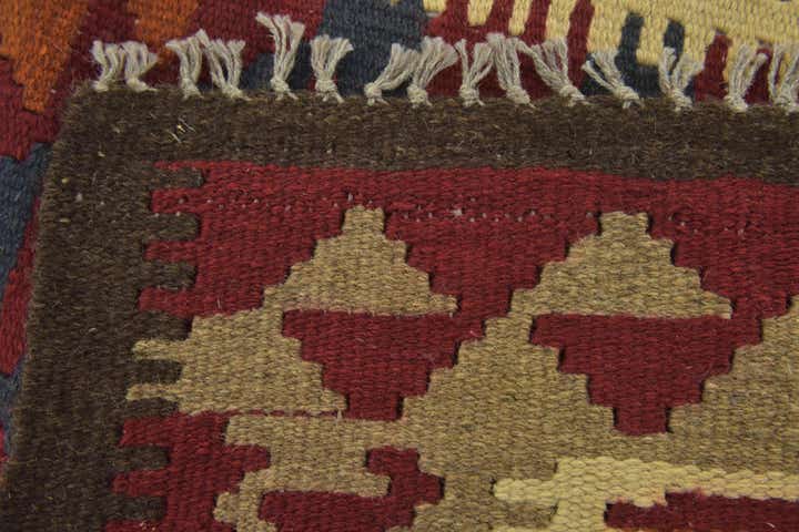 2' 9 x 4' Hand Woven Kilim Maymana Wool Rug