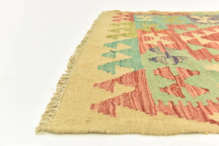 Detail image of 3' 2 x 4' 9 Hand Woven Kilim Maymana Wool Rug