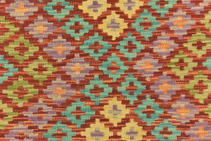 Detail image of 3' 6 x 5' 1 Hand Woven Kilim Maymana Wool Rug