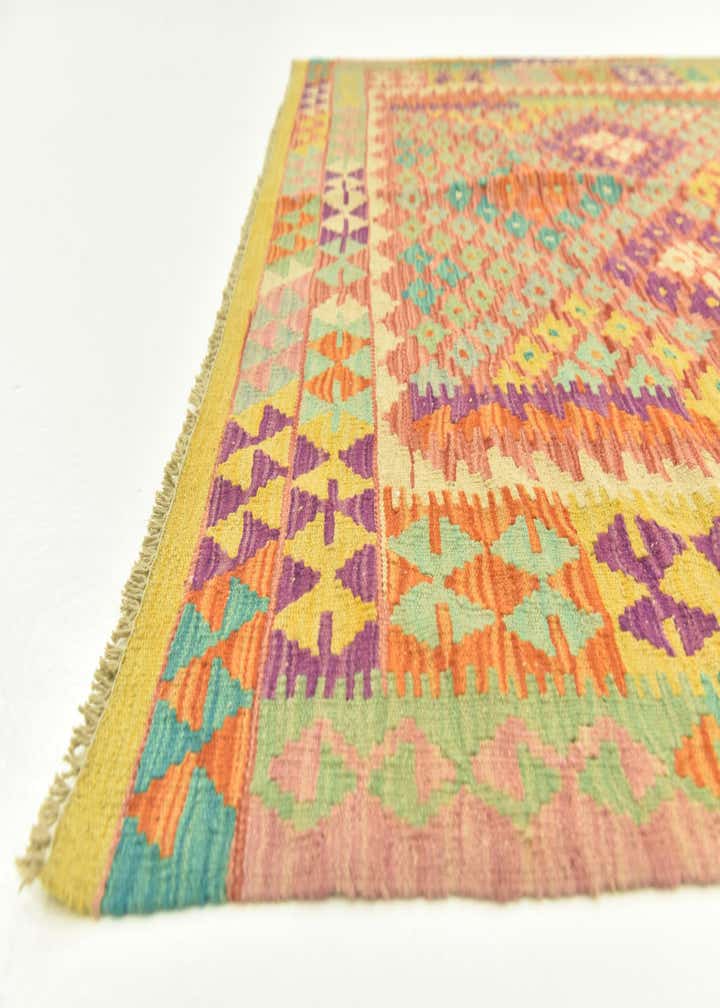 4' 9 x 6' 3 Hand Woven Kilim Maymana Wool Rug
