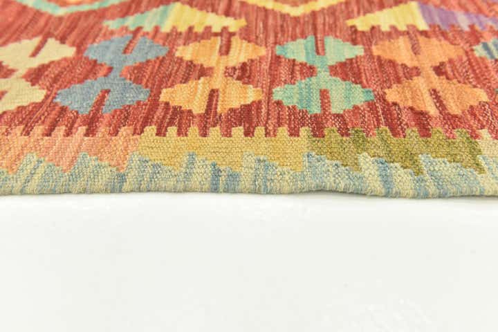 2' 6 x 4' Hand Woven Kilim Maymana Wool Rug