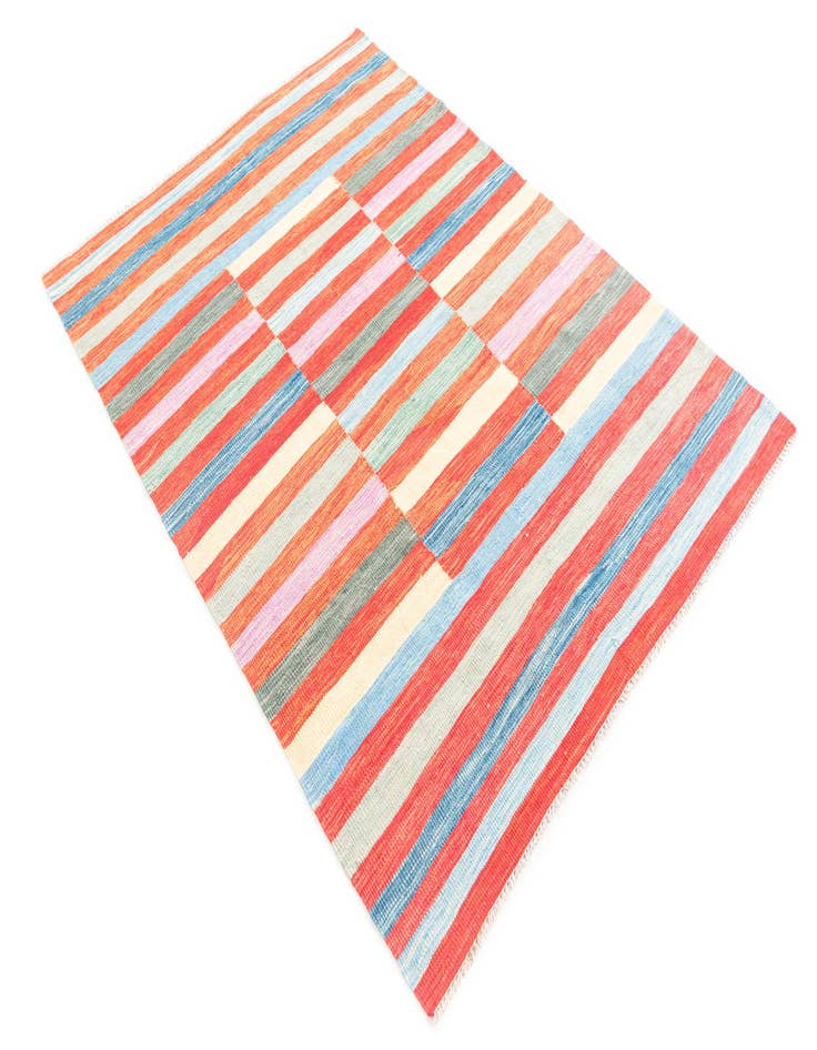 Detail image of 4' 2 x 5' 10 Hand Woven Kilim Maymana Wool Rug