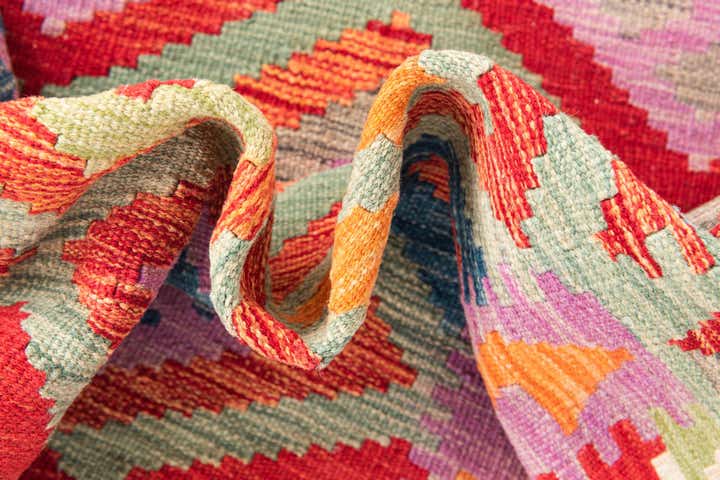 115cm x 180cm Hand Woven Kilim Maymana Wool Rug