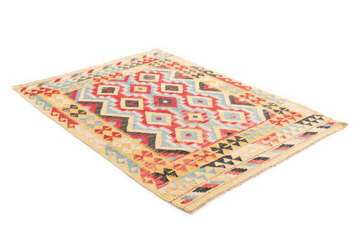 Detail image of 4' x 5' 5 Hand Woven Kilim Maymana Wool Rug