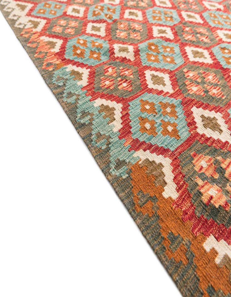 Detail image of 5' x 6' 6  Hand Woven Kilim Maymana Wool Rug