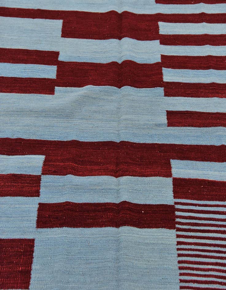 Detail image of 5' x 6' 7 Hand Woven Kilim Modern Wool Rug