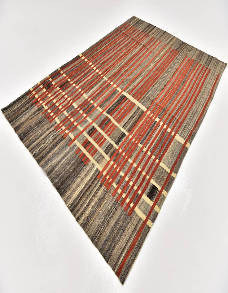 Detail image of 5' 4 x 8'  Hand Woven Kilim Modern Wool Rug