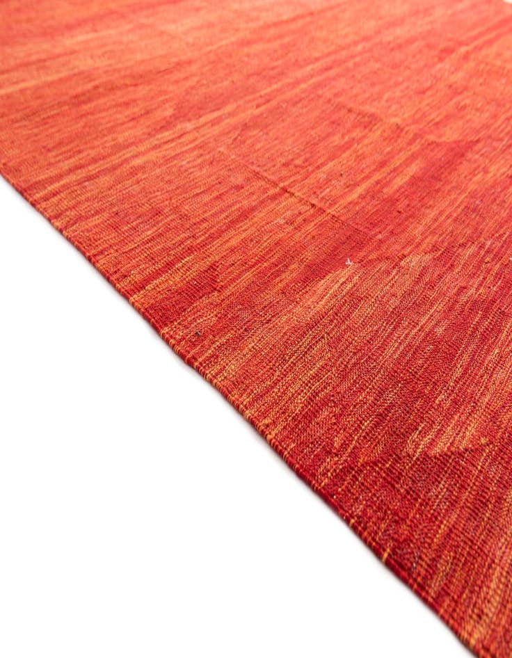 Detail image of 6' 5 x 9' 10  Hand Woven Kilim Modern Wool Rug