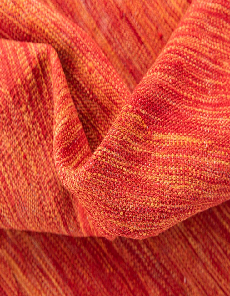 Detail image of 6' 5 x 9' 10  Hand Woven Kilim Modern Wool Rug