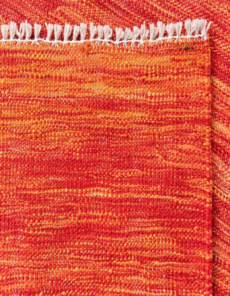 Detail image of 6' 5 x 9' 10  Hand Woven Kilim Modern Wool Rug