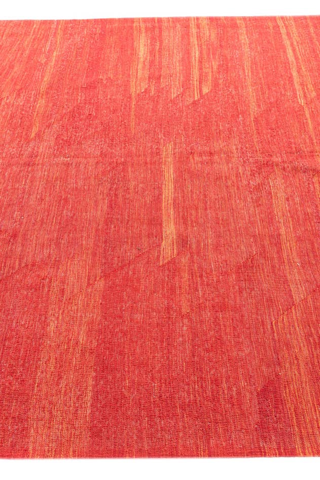 Detail image of 6' 10 x 9' 7 Hand Woven Kilim Modern Wool Rug