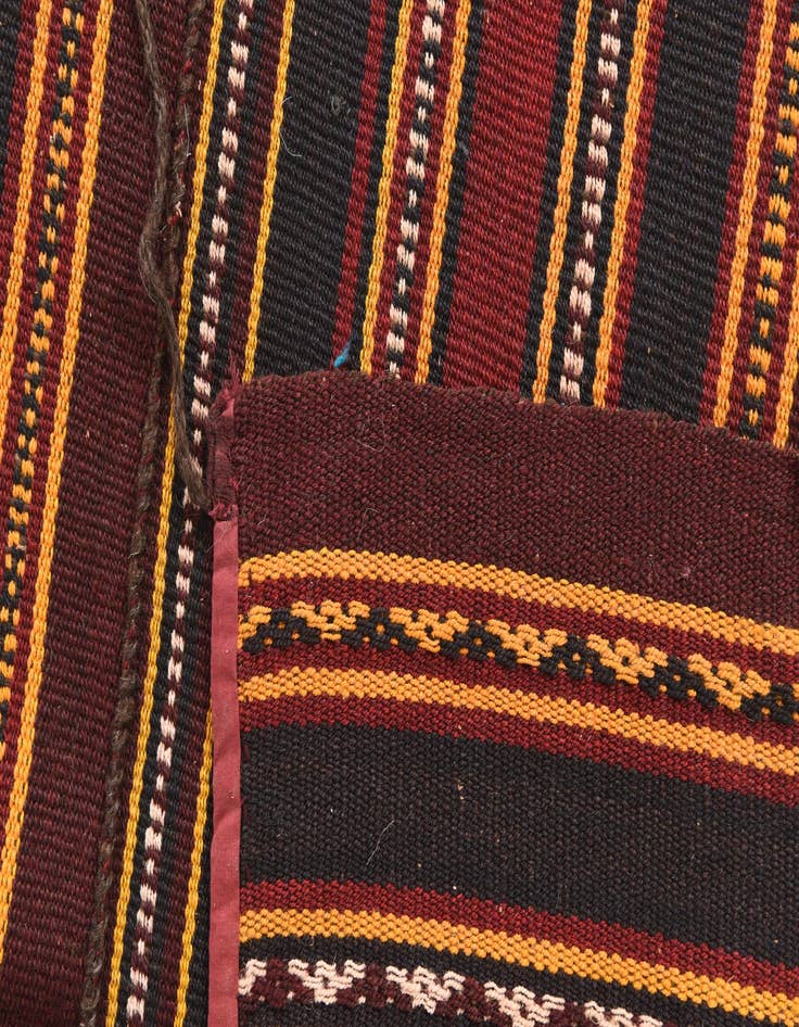 Detail image of 5' 9 x 10' 4  Hand Woven Kilim Modern Wool Rug