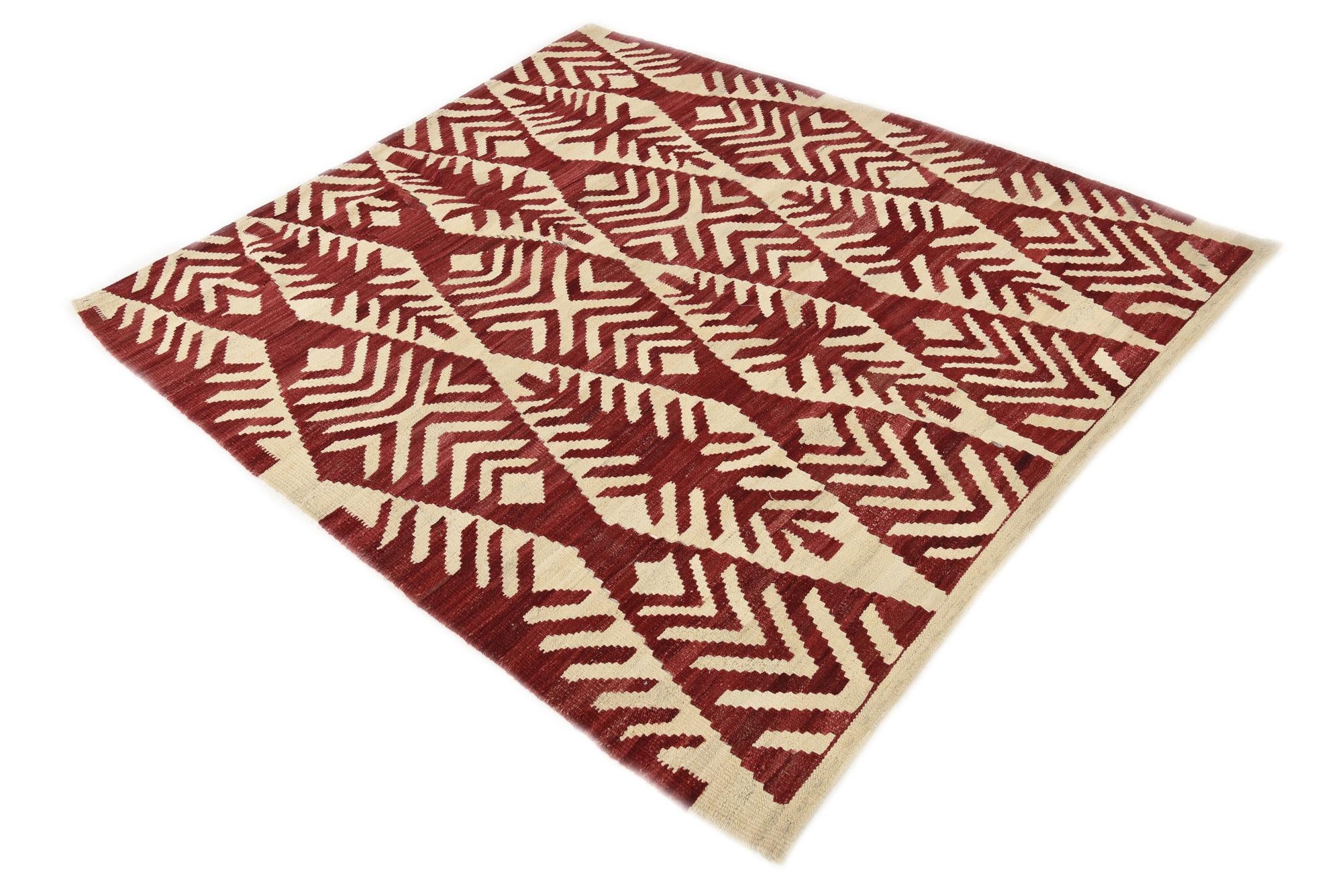 4' 9 x 5' 6 Hand Woven Kilim Modern Wool Rug