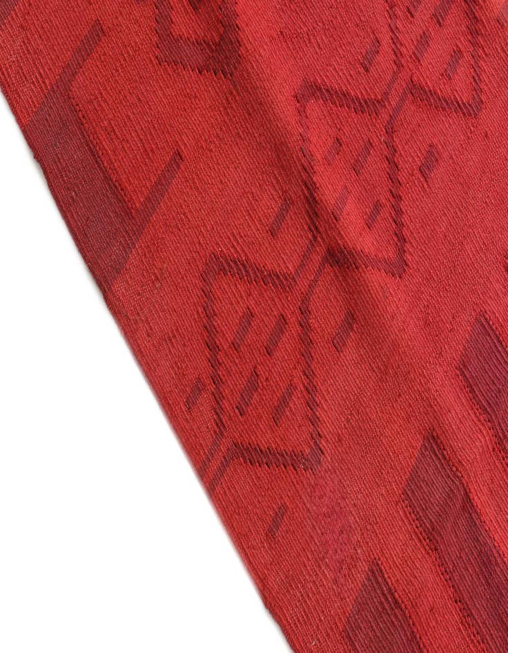 Detail image of 4' 10 x 6' 2  Hand Woven Kilim Modern Wool Rug