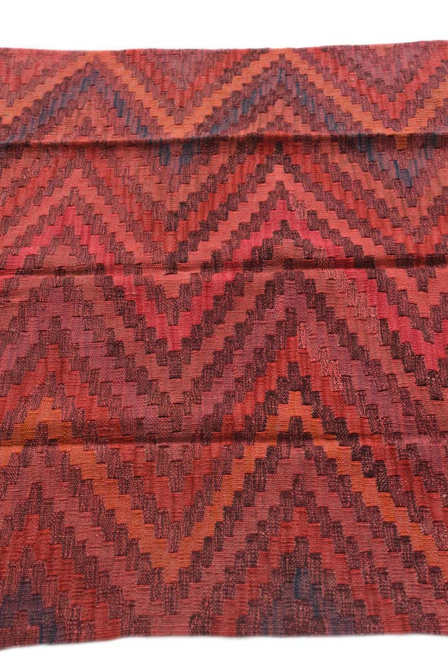 Detail image of 3' 4 x 4' 7 Hand Woven Kilim Modern Wool Rug