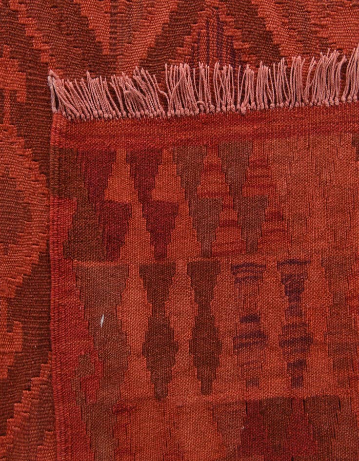 Detail image of 5' x 8' 3  Hand Woven Kilim Modern Wool Rug