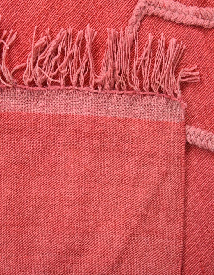 Detail image of 3' 4 x 5'  Hand Woven Kilim Modern Wool Rug