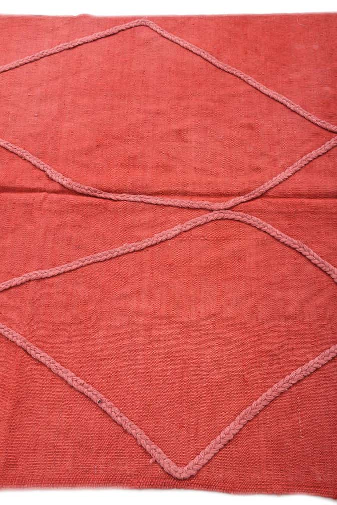 4' x 6' 2 Hand Woven Kilim Modern Wool Rug