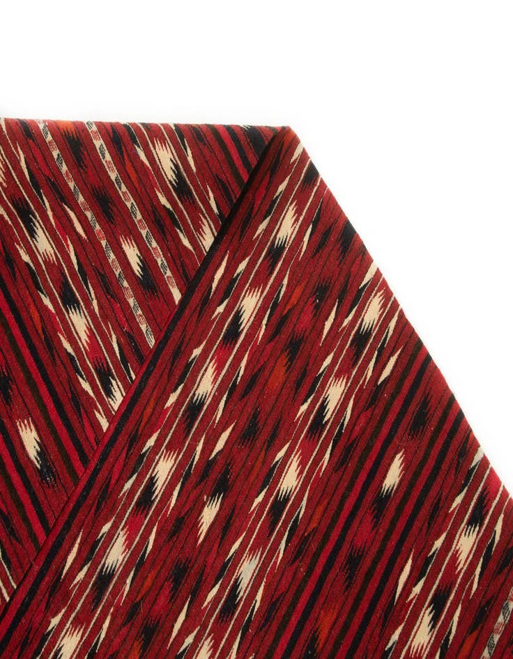 Detail image of 4' x 9' 10 Kilim Rug