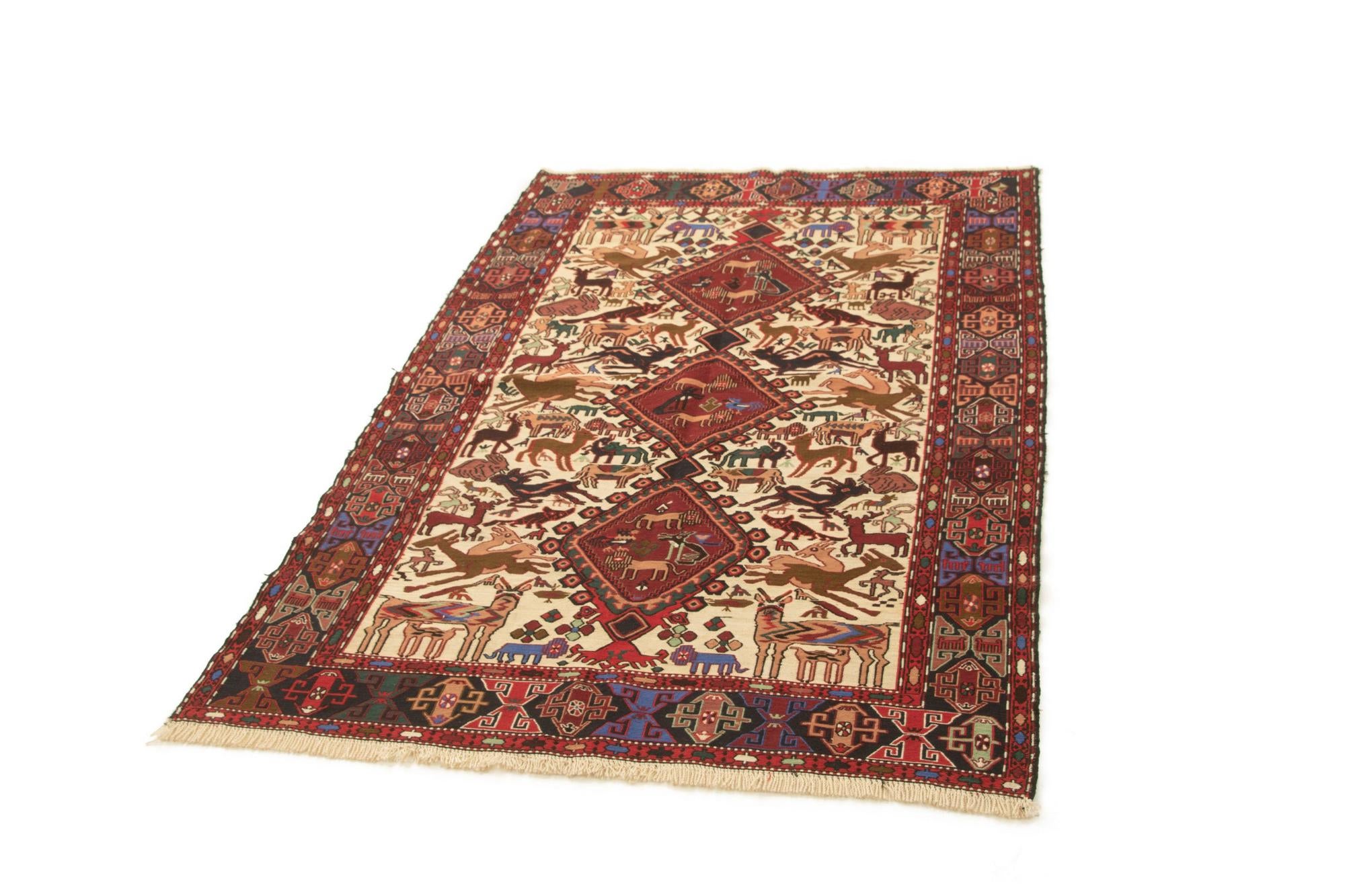 4' x 6' 7 Kilim Rug