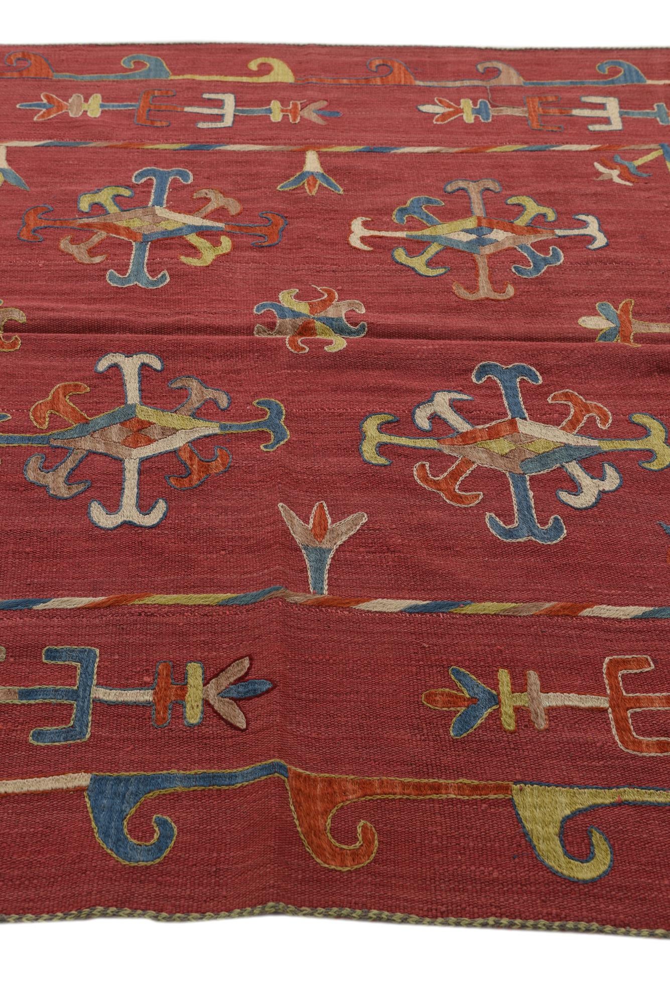 5' 5 x 7' 4 Hand Woven Kilim Suzani Wool Rug