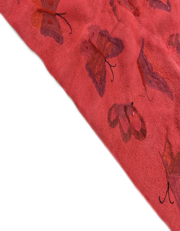 Detail image of 6' x 7' 6  Hand Woven Kilim Suzani Wool Rug