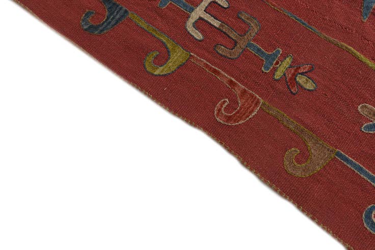 Detail image of 6' 3 x 7' 4 Hand Woven Kilim Suzani Wool Rug