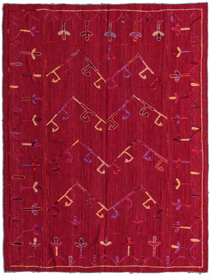Detail image of 5' 7 x 7' 2 Hand Woven Kilim Suzani Wool Rug