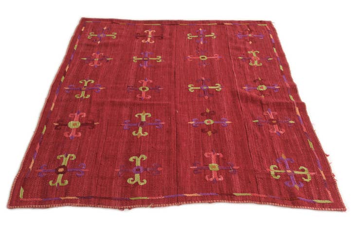 Detail image of 4' 4 x 5' 1 Hand Woven Kilim Suzani Wool Rug