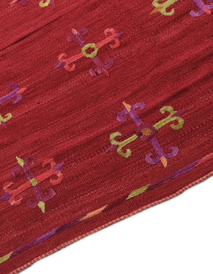 Detail image of 4' 4 x 5' 1  Hand Woven Kilim Suzani Wool Rug