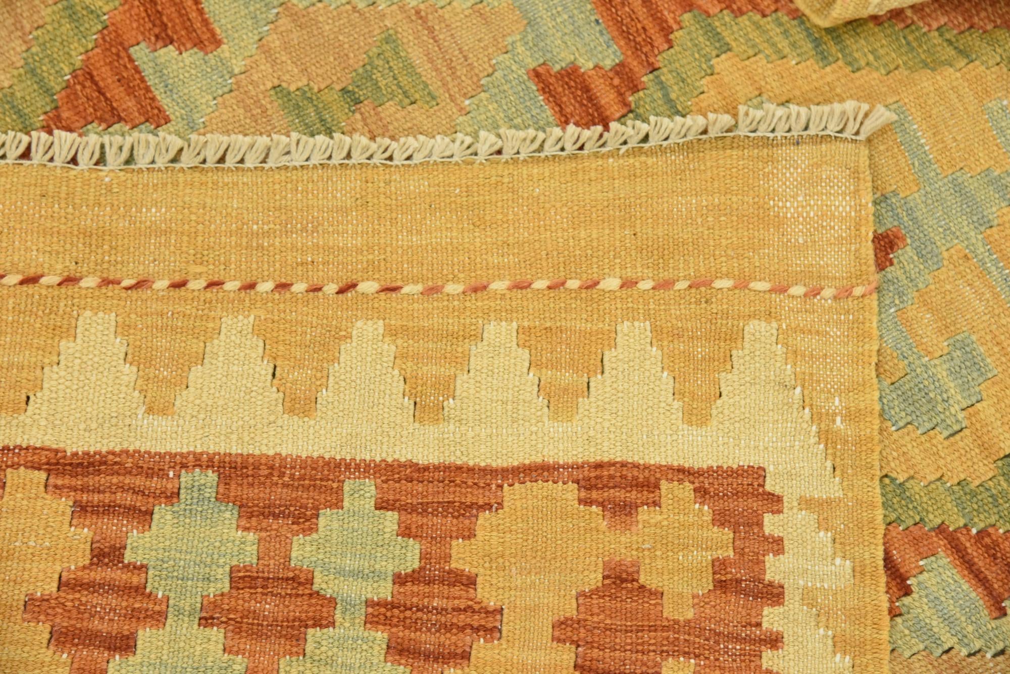 3' 11 x 6' 2 Hand Woven Kilim Waziri Wool Rug
